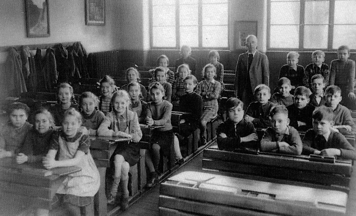 Hoppe - Lehrer etwa um 1950 Image