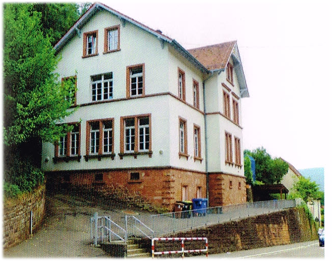 Drittes Schulhaus und Rathaus Image