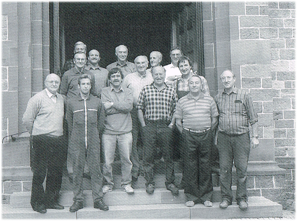Kirchen - Renovierer 1994 - genehmigt aus Jubiläumsbuch der Kirchengemeinde Image