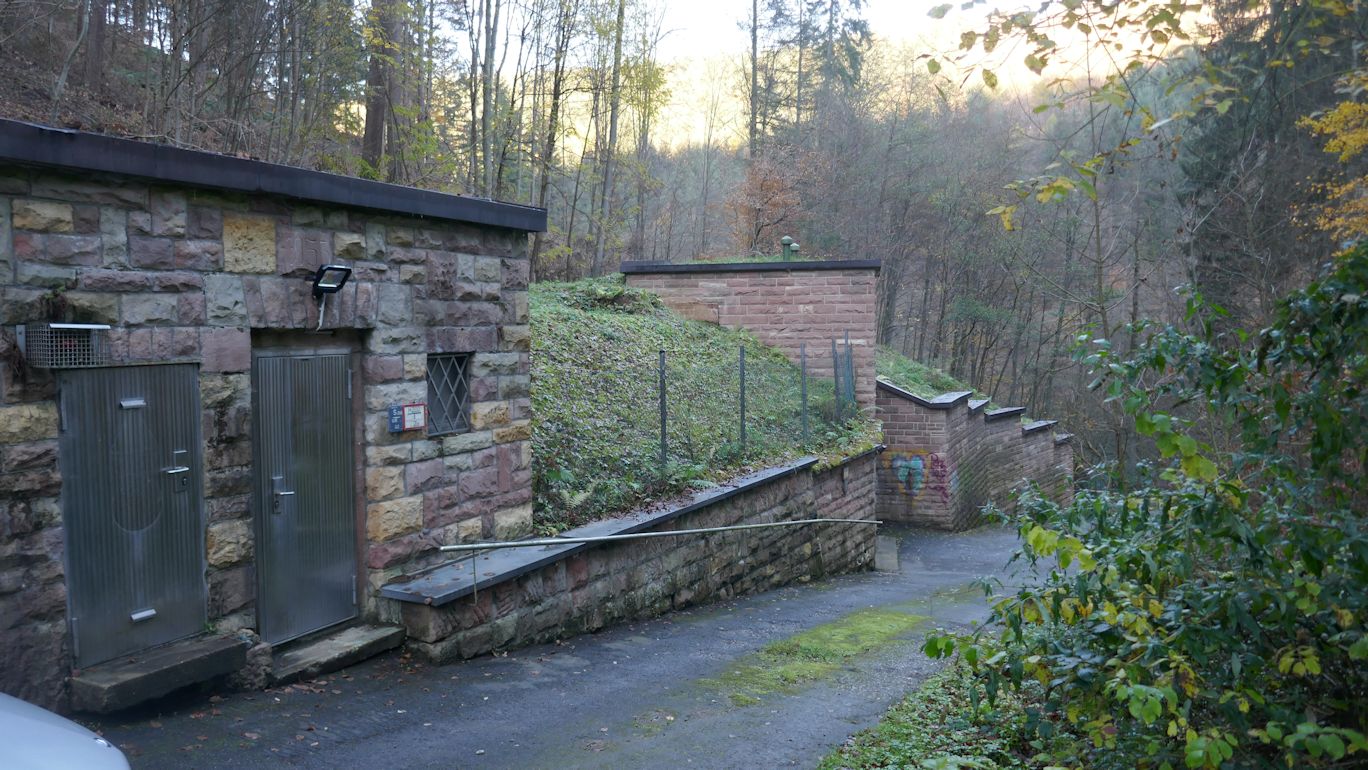 Brunnenstube und Rerservoir Sengesselloch Image